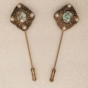 (2) Vintage Sarah Coventry Faux Turquoise Pearls Remembrance Brooch Stick Pins
